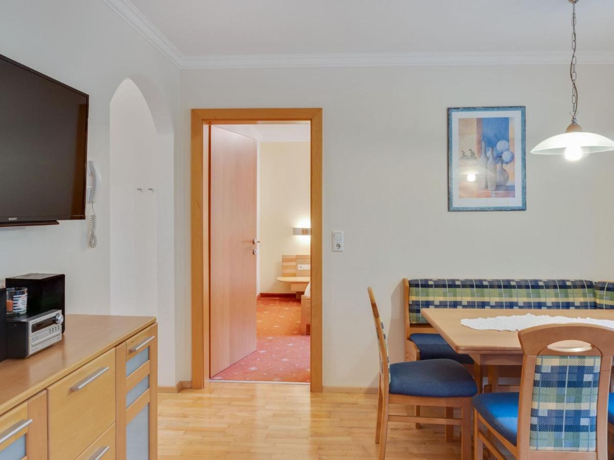 Modern Apartment In Salzburger With Terrace ไคลนาร์ล ภายนอก รูปภาพ